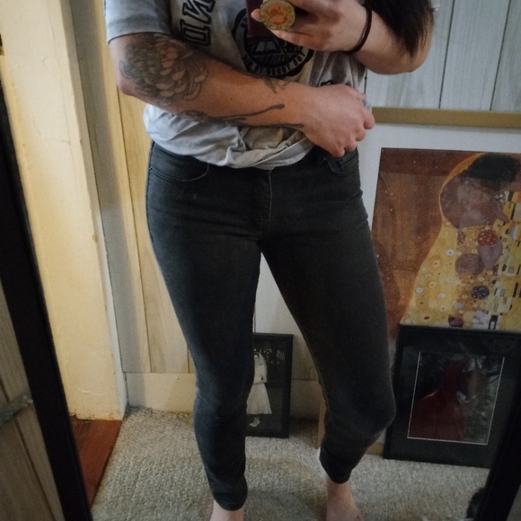 GARAGE ☆ High Waist Jegging in washed out black like new - Picture 9 of 9